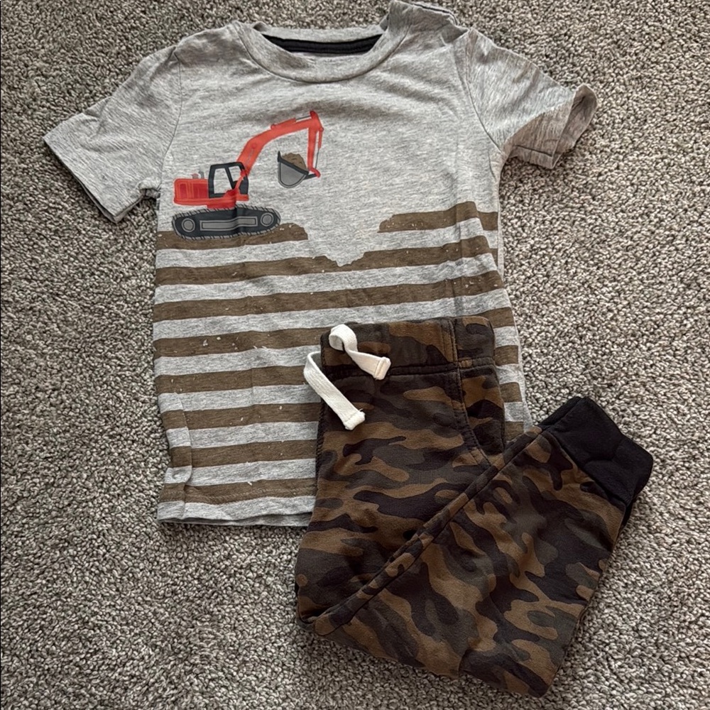 Carter's Gray and Red Construction Set